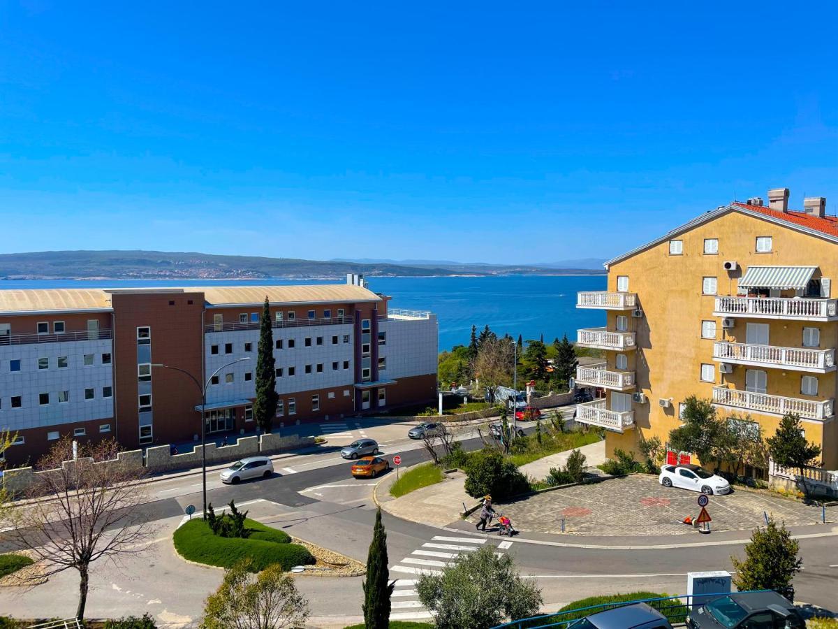 Apartmani Milan Crikvenica Exteriör bild