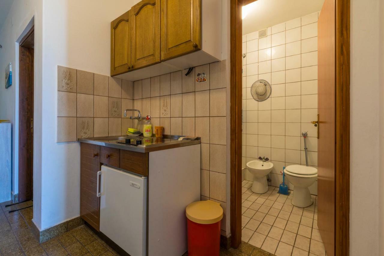 Apartmani Milan Crikvenica Exteriör bild