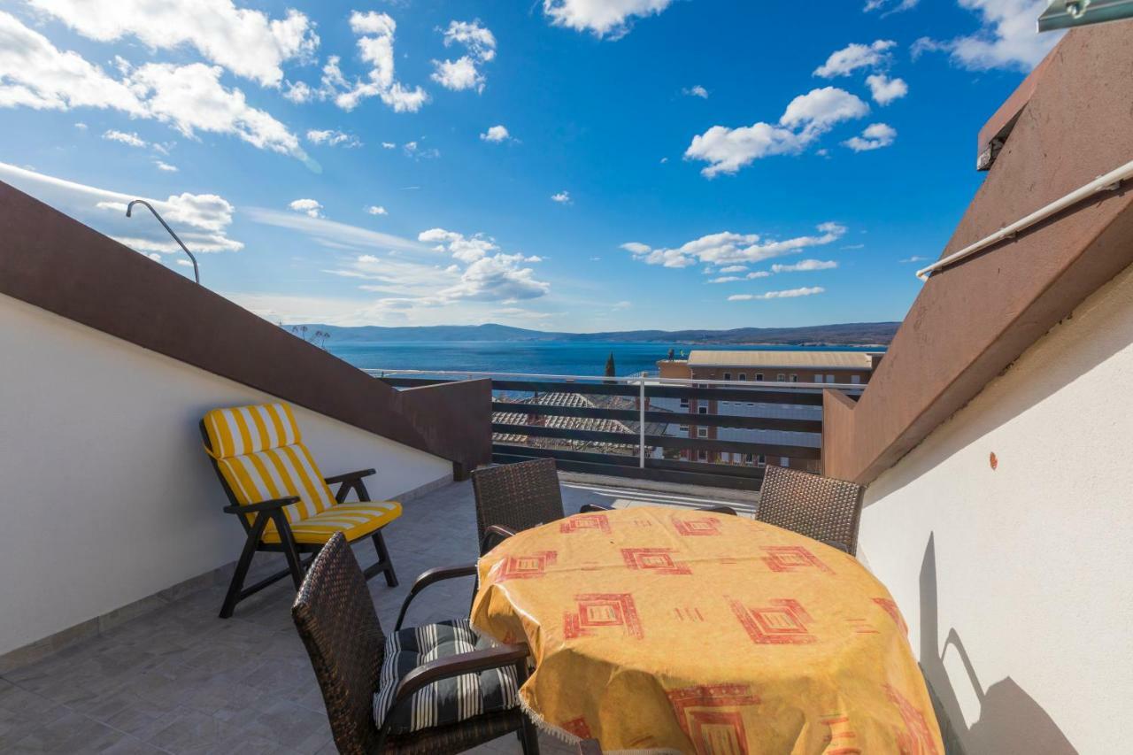 Apartmani Milan Crikvenica Exteriör bild