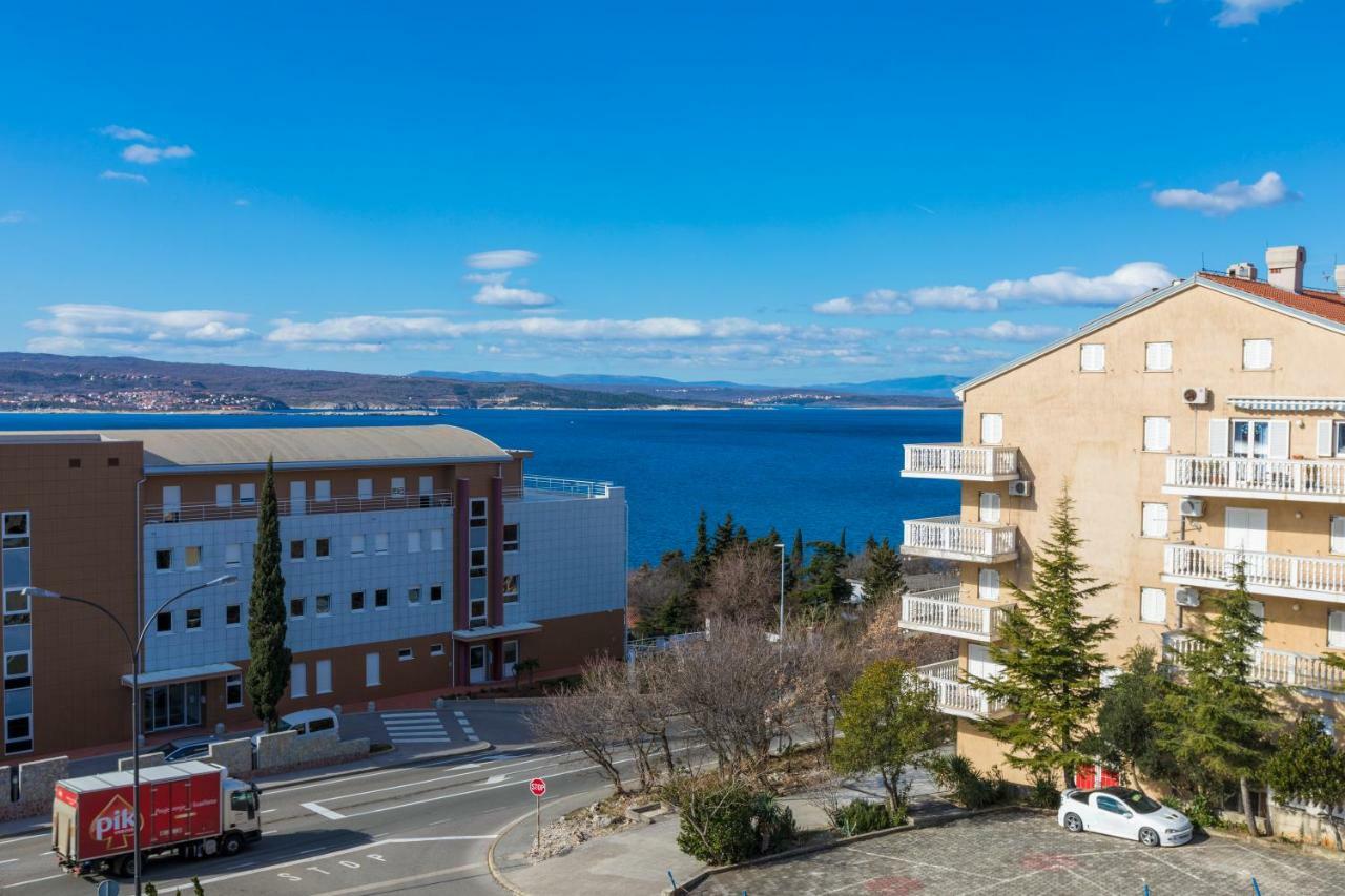 Apartmani Milan Crikvenica Exteriör bild